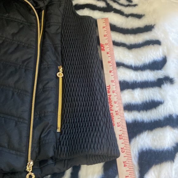 Marc New York (Andrew Marc) Sz S Black Quilted Puffer Womens vest - Picture 6 of 11